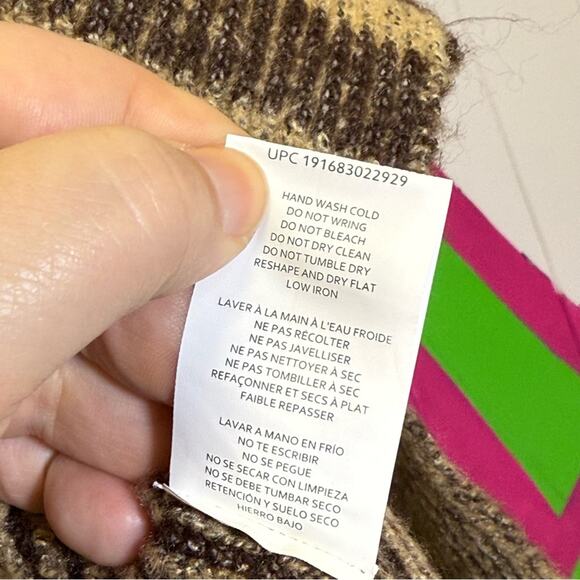 Wrangler Retro, Brown and Cream Shawl Collar Cape Knit Sweater. Size S/M. - Picture 5 of 7